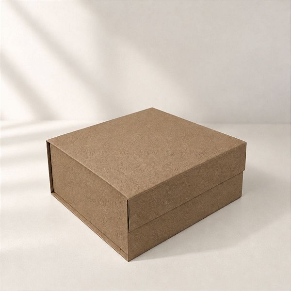 Caixa de Papel Rígido Retangular com Imã - Kraft -  P 19x21x9cm - 1 unidade - Cromus - Rizzo
