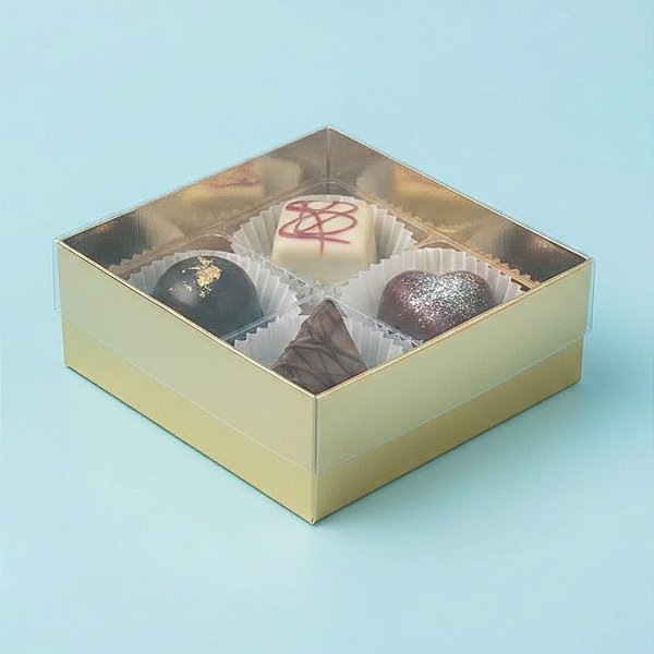 Caixa 4 Doces com Tampa Transparente Nº 4 (8,5cm x 8,5cm x 3,5cm) Dourada - 10 unidades - Assk - Rizzo