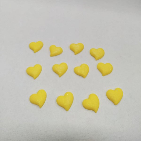 Confeitos Comestíveis Coração Amarelo - Flores e Encantos de Açúcar - Rizzo Confeitaria