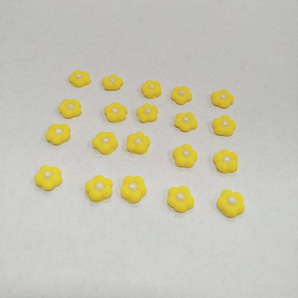 Confeitos Comestíveis Flor Cheia Amarela - P - Flores e Encantos de Açúcar Rizzo Confeitaria