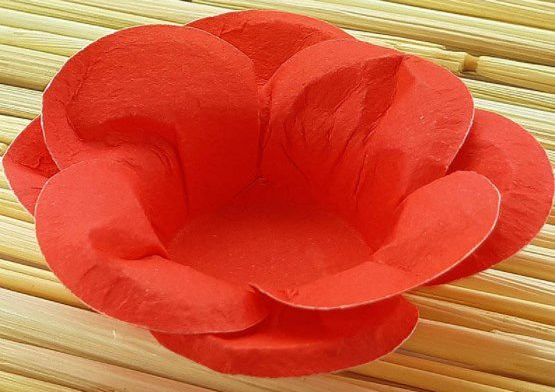 Forminha para Doces Floral Leka  Colorset Vermelho - 40 unidades - Decorart
