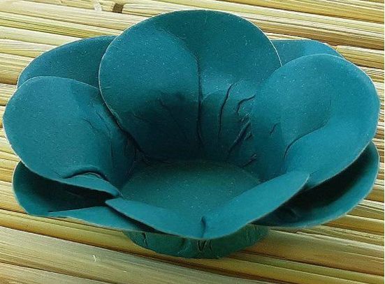 Forminha para Doces Floral Leka  Colorset Azul Turquesa - 40 unidades - Decorart