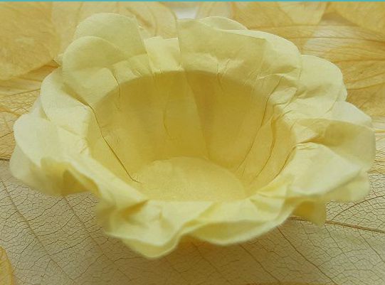 Forminha para Doces Floral em Seda Marfim - 40 unidades - Decorart