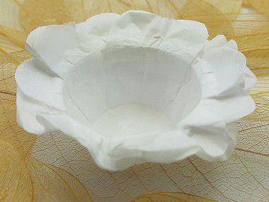 Forminha para Doces Floral em Seda Branco - 40 unidades - Decorart