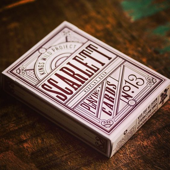 Baralho Tally-Ho Scarlett