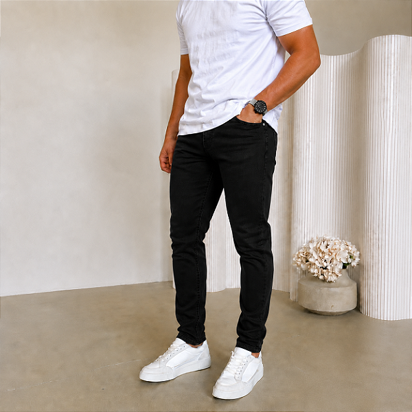 Calça Jeans Slim Preta SD05