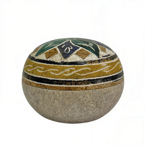 Caixa Bola Bordada (Variadas) - Pedra Sabão - MG