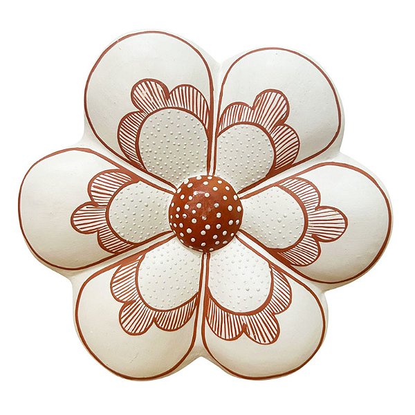 Flor de Parede 18Cm Branca - Pedrelina - Vale do Jequitinhonha - MG