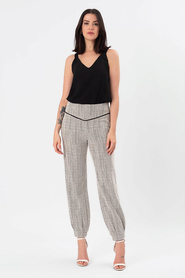 CALÇA PRISCILA JACQUARD PRETO