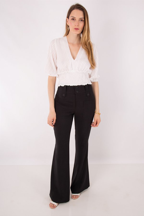 CALÇA FLARE CREPE PRETO AGATHA
