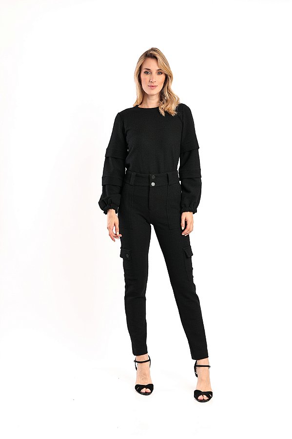 CALÇA RETA TWEED BOLSOS NAS LATERAIS PRETO MILENA