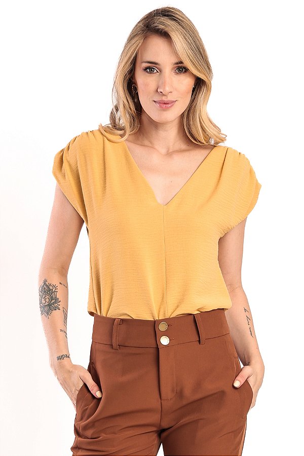 BLUSA MANGA CURTA DECOTE V BEGE MELINDA
