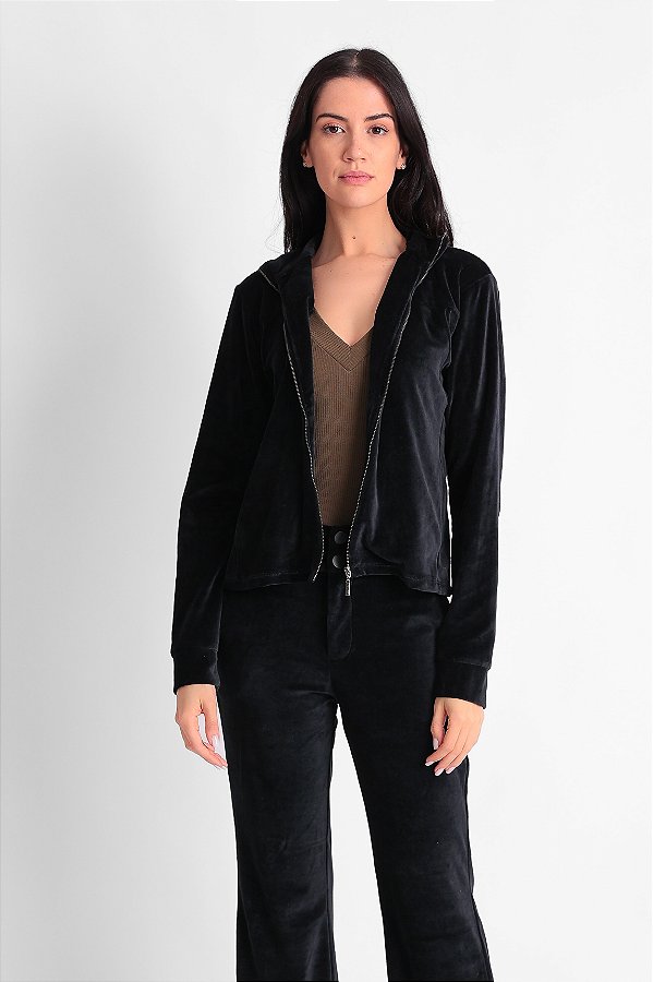 JAQUETA PLUSH PRETO ISIS