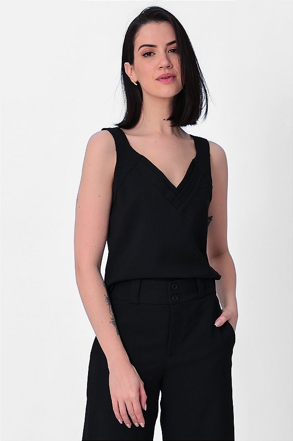 REGATA ALÇA LARGA CREPE LIDIA PRETO