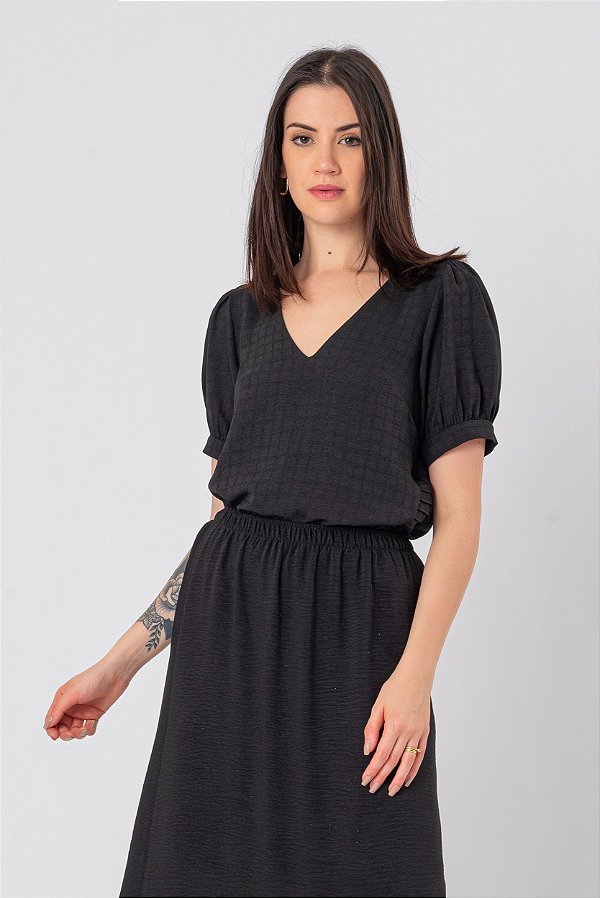 BLUSA CREPE PRETO MADALENA