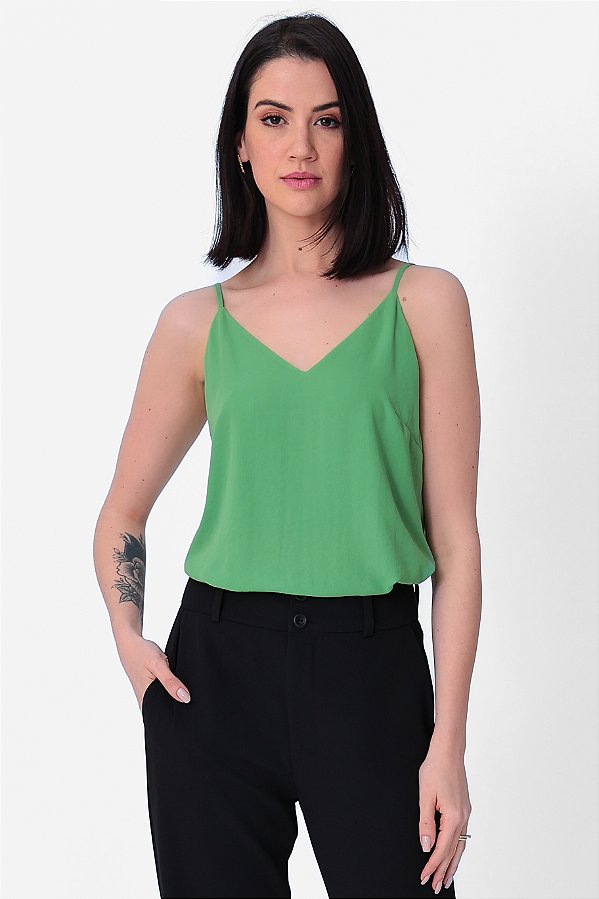 REGATA ALÇA FINA CREPE VERDE LARISSA