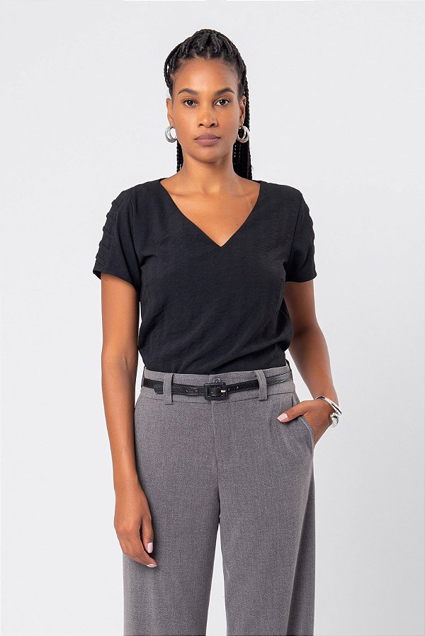 BLUSA PRETA LETÍCIA