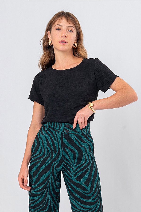 BLUSA PRETA LARA