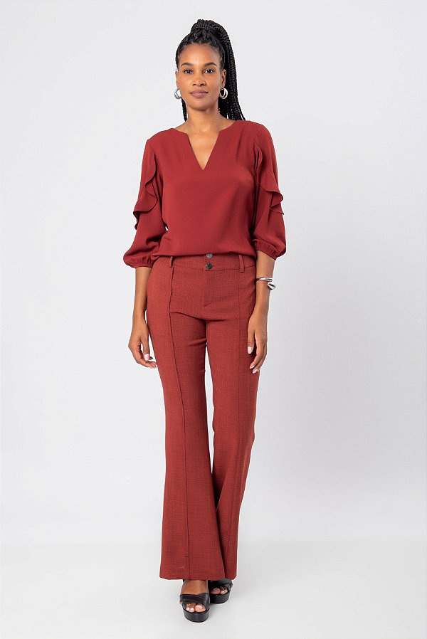 CALÇA FLARE BORDÔ ANGELA