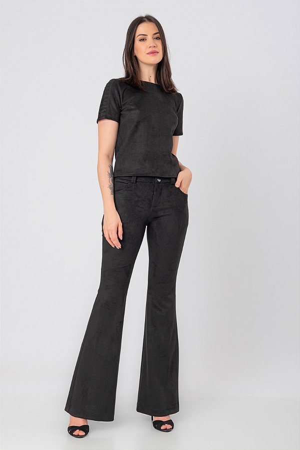 CALÇA FLARE SUEDE PRETO GABY