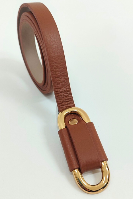 CINTO FINO CARAMELO FIVELA DOURADA