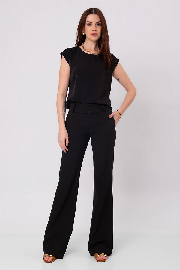 CALÇA FLARE ESSENTIAL URBAN PRETO