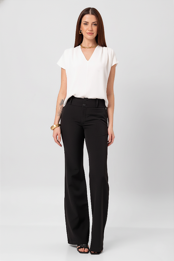 CALÇA FLARE ESSENTIAL URBAN PRETO