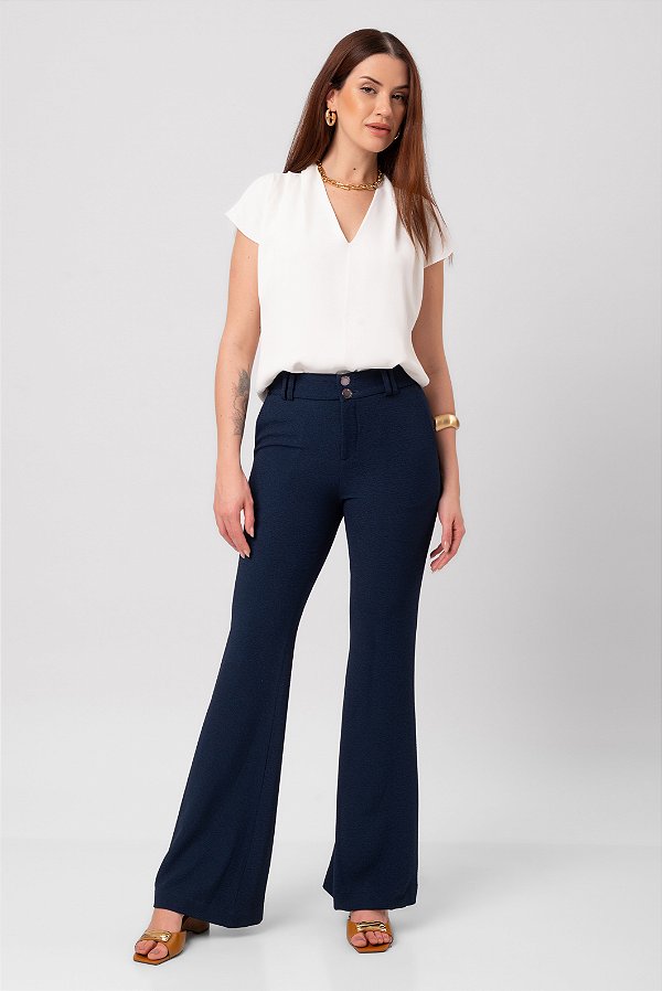 CALÇA FLARE CREPE CAROL AZUL MARINHO