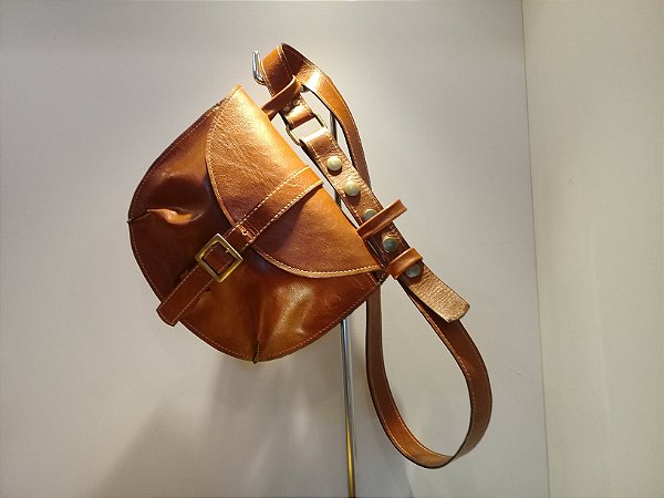 Cartucheira em couro camel