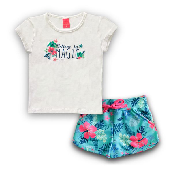 Conjunto Menina T-Shirt Branca e Shorts Florido