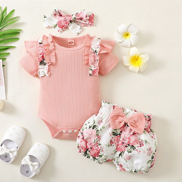 Conjunto Infantil Body, Shorts Floral e Faixinha de Cabeça