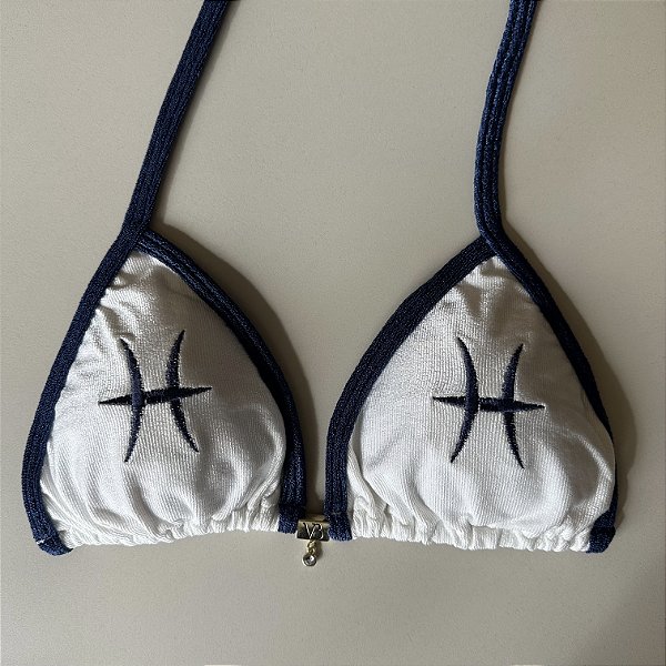 Cortininha 018 com bojo removível off white e detalhes marinho com bordado signo Peixes