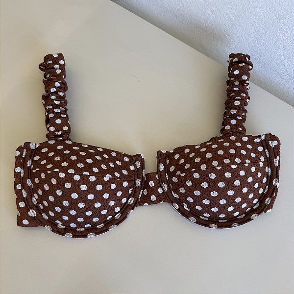 Meia Taça com fru-fru alça Bojo Maleável 813 aro Roma poá marrom (CALCINHA NÃO INCLUSO)