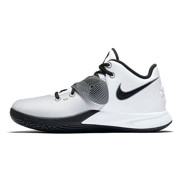KYRIE FLYTRAP III