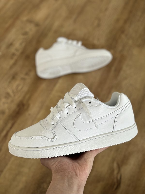 NIKE EBERNON LOW (white/white)