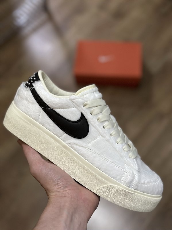 NIKE BLAZER LOW PLATFORM