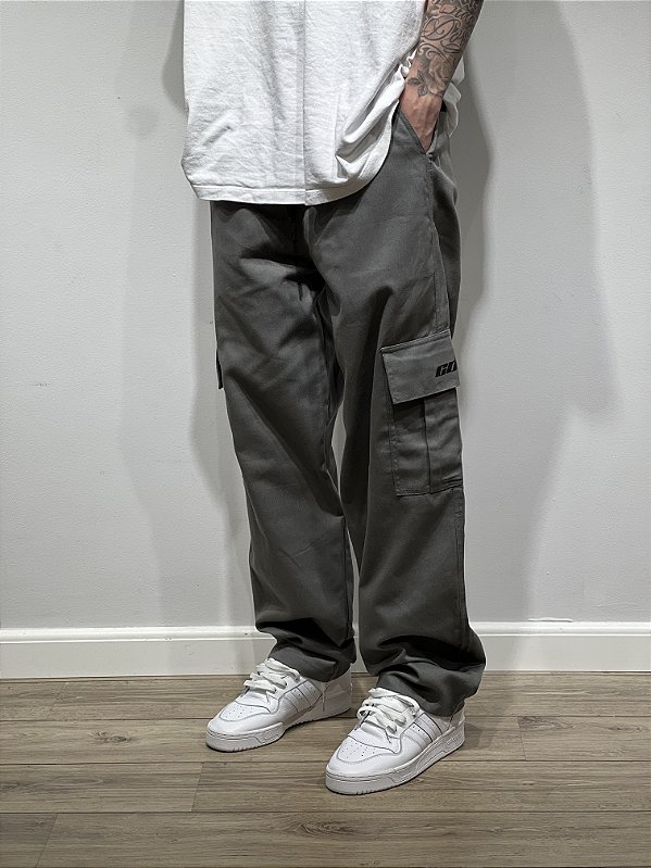 CALÇA CARGO CINZA (sarja premium)