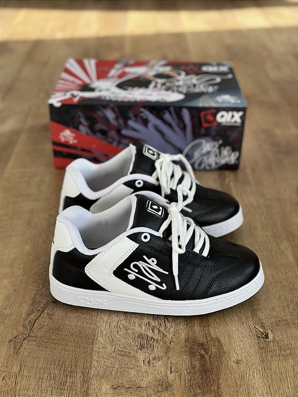 QIX CHORÃO 02 (preto/branco)
