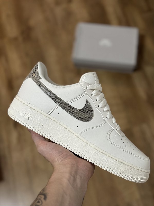 NIKE AIR FORCE 1 “Sail Snakeskin”