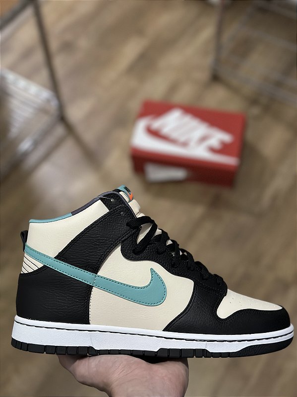 NIKE DUNK HI RETRO EMB