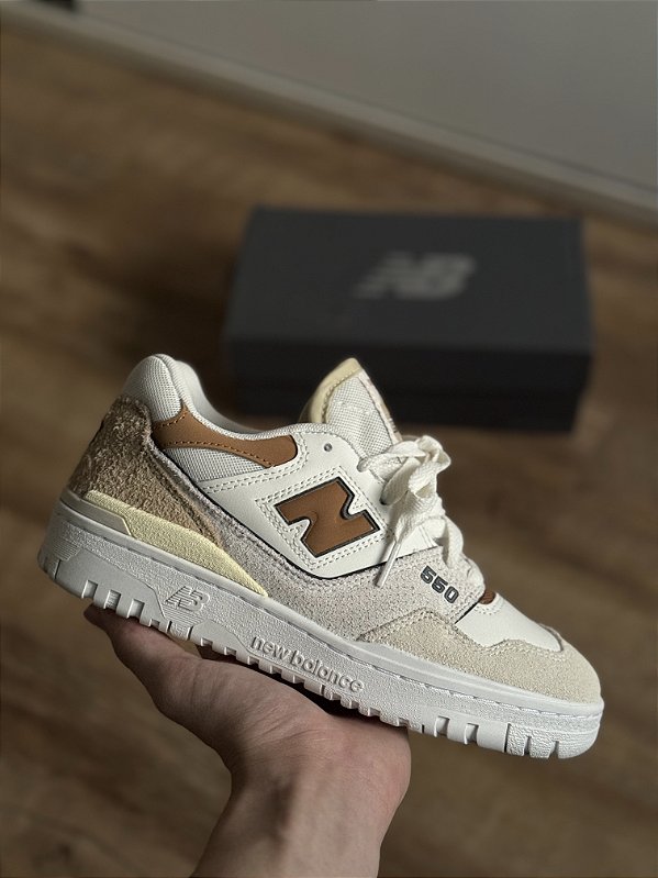 NEW BALANCE 550