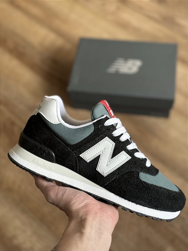 NEW BALANCE 574v2 (preto/petroleo)