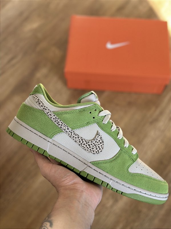 NIKE DUNK LOW “Chlorophyll Safari Swoosh”