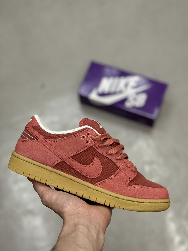 NIKE SB DUNK LOW PRO “Adobe”