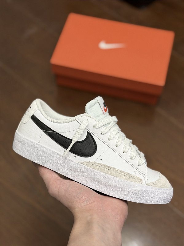 NIKE BLAZER LOW ‘77 (GS) “white/black”