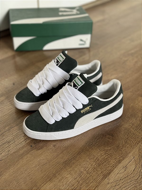 PUMA SUEDE XXI VERDE ESCURO + FAT LACE
