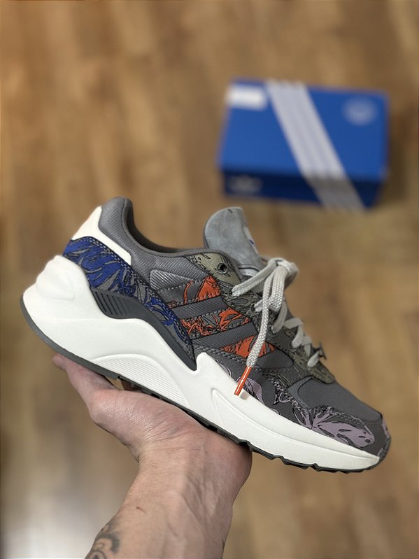ADIDAS RETROPY ADISUPER
