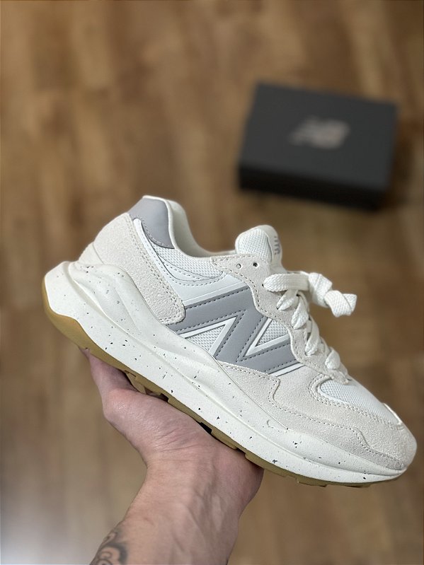 NEW BALANCE 5740 (bege)