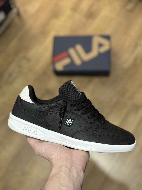 FILA REVENGE (black)