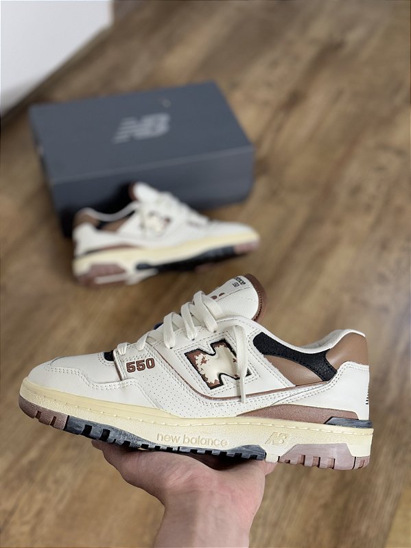 NEW BALANCE 550 (marrom)